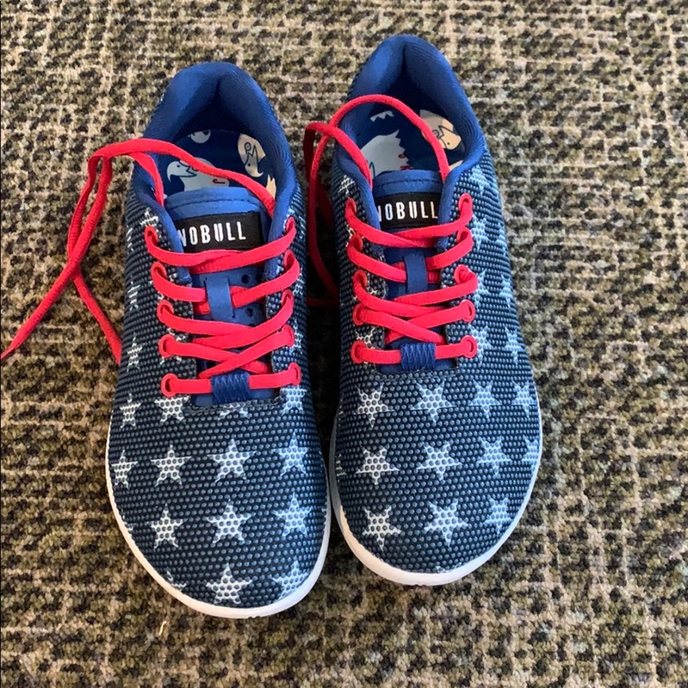 NEVER WORN BRAND NEW NO BULLS